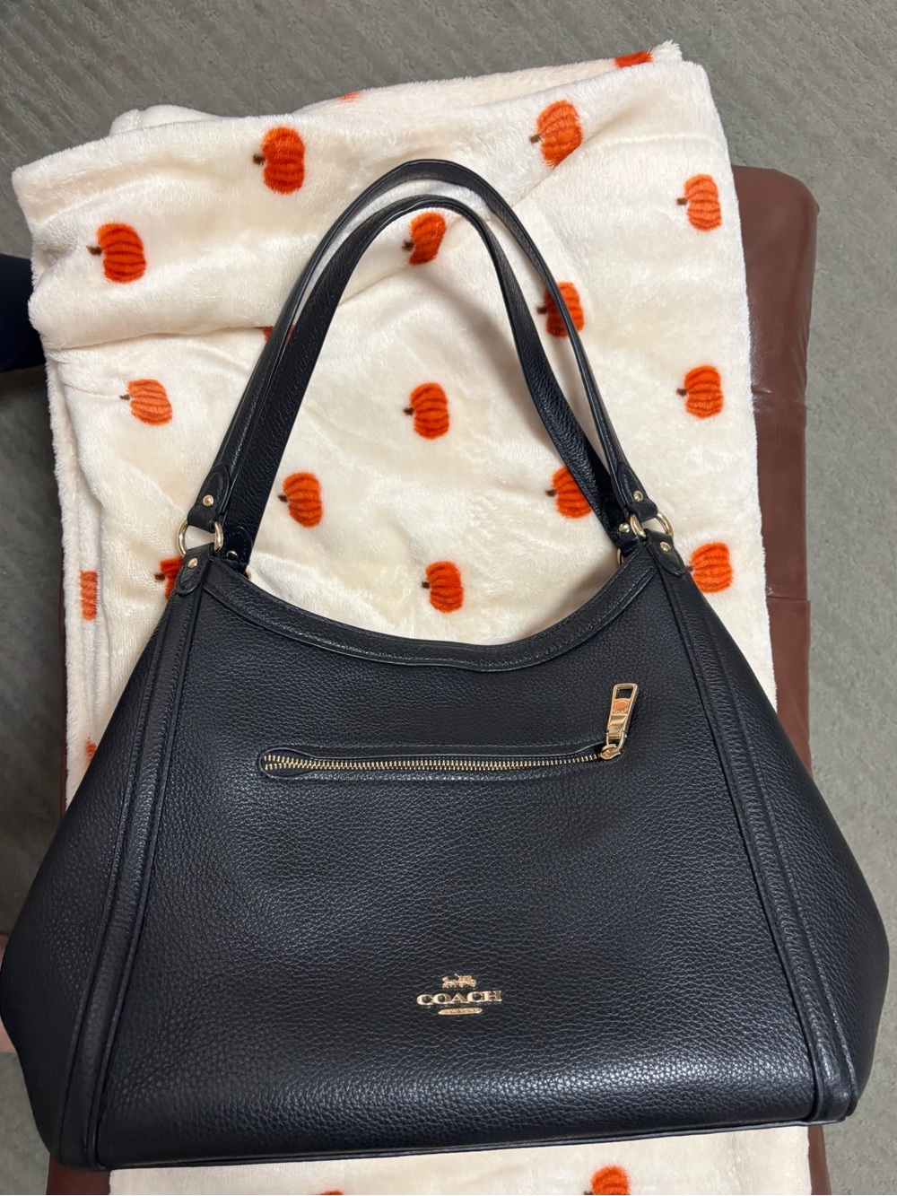 Coach Kristy Black Pebbled Leather Shoulder Bag Gold Hardware
